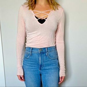 Wet Seal - Pink M long sleeve crop trop